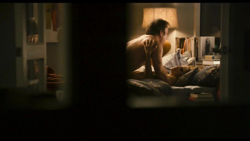 Андреа Райсборо топлесс