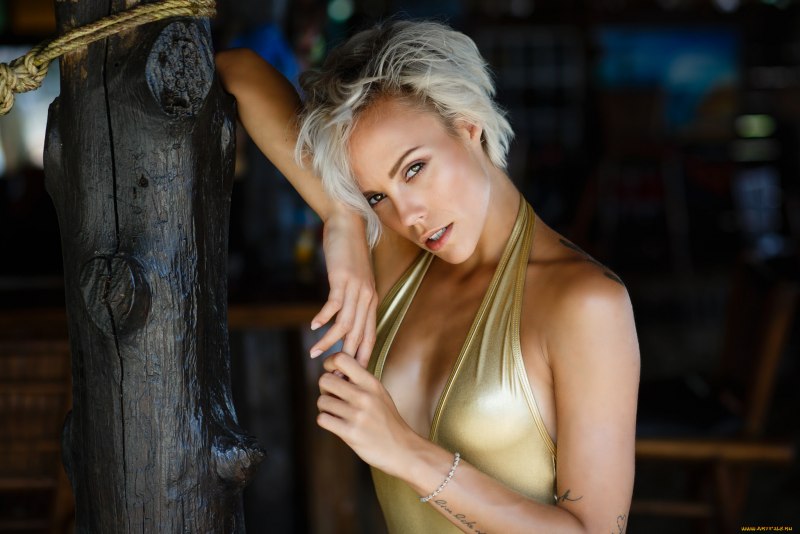 Натали Максим