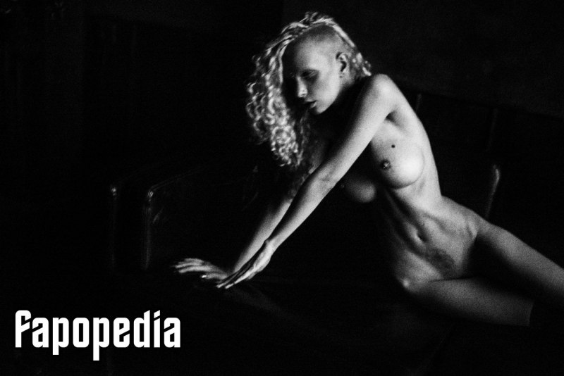 Татьяна Иванова ню