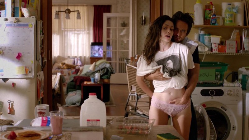 Голая Эмми Россум сериал бесстыжие