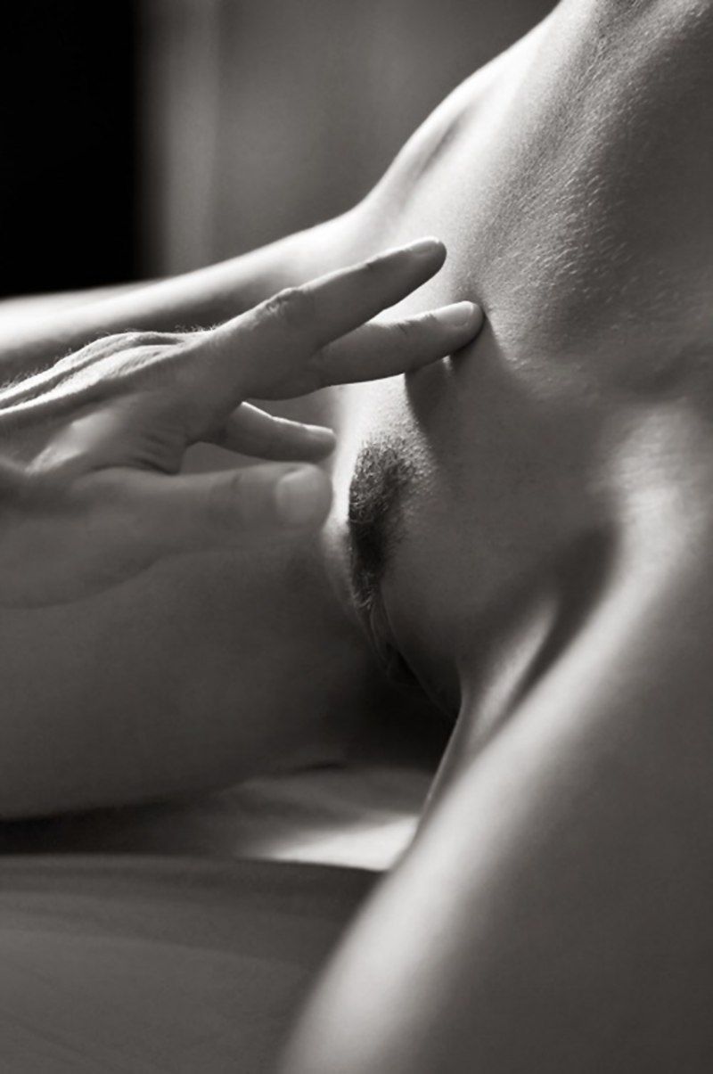 Выпуклый женский лобок