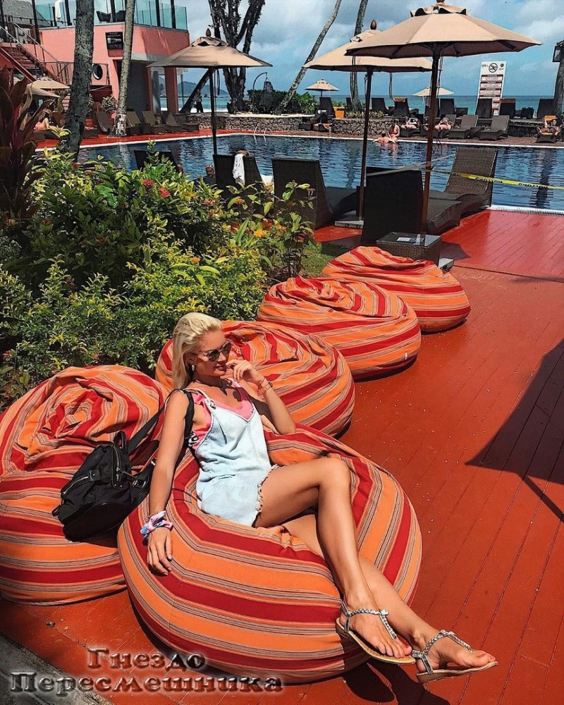 Марина Куделинская ножки