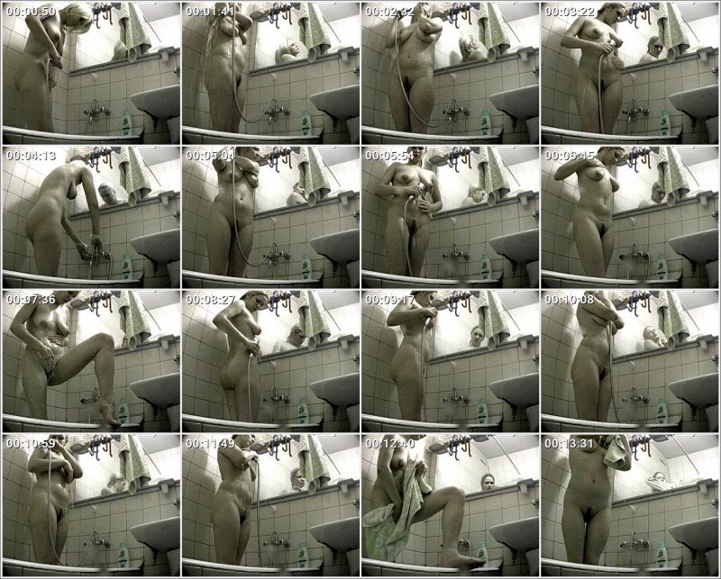 Подглядывание в душевой