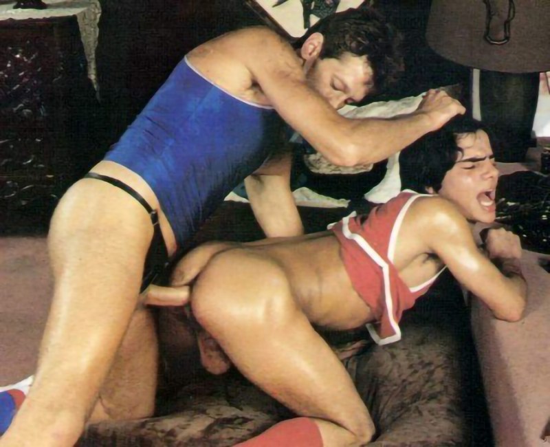 Голые цирковые артисты