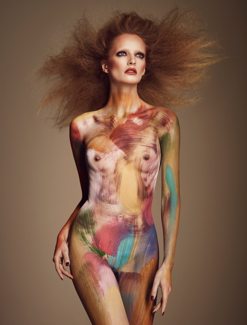 Эротическая модель Amber