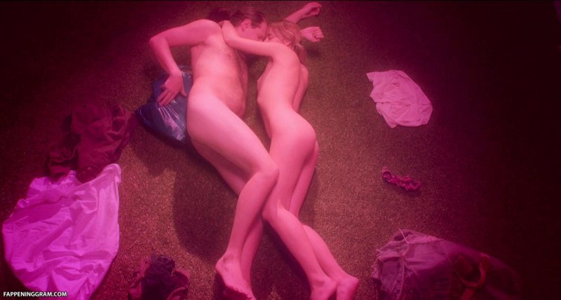 Даша Астафьева эротическая фотосессия