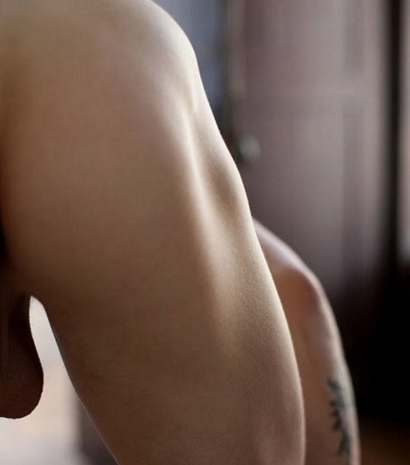 Голые парни с большими яйцами