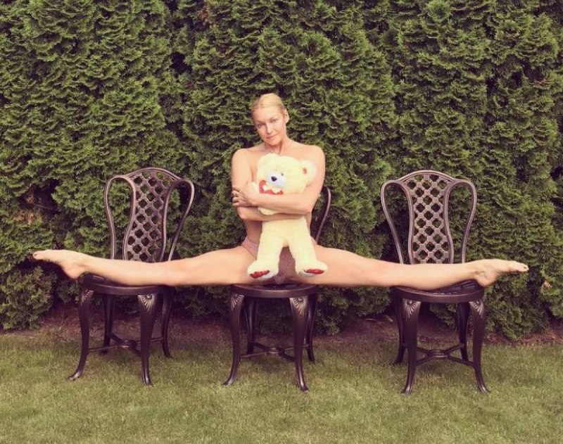 Анастасия Волочкова задница