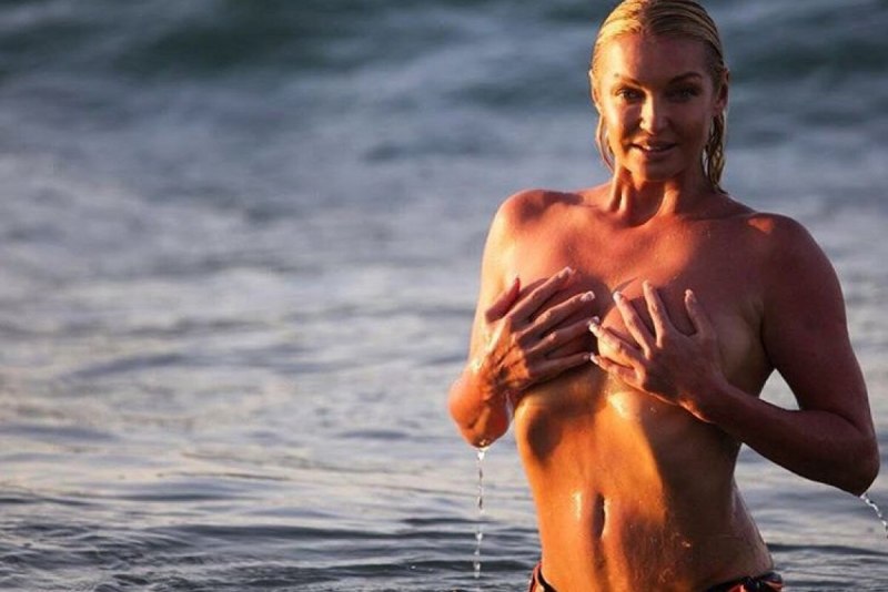 Голая Анастасия Волочко