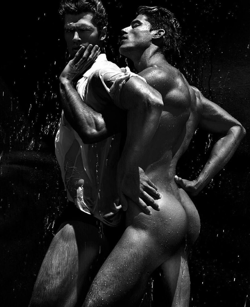 Красивые эротические мужчины