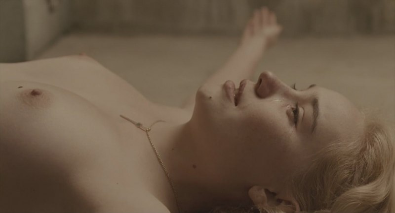 Фрейя Мавор фото плейбой