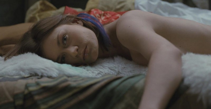 Закрытые пространства голая