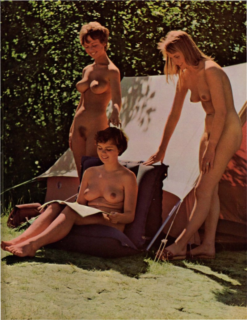 Голые женщины ретро нудистки