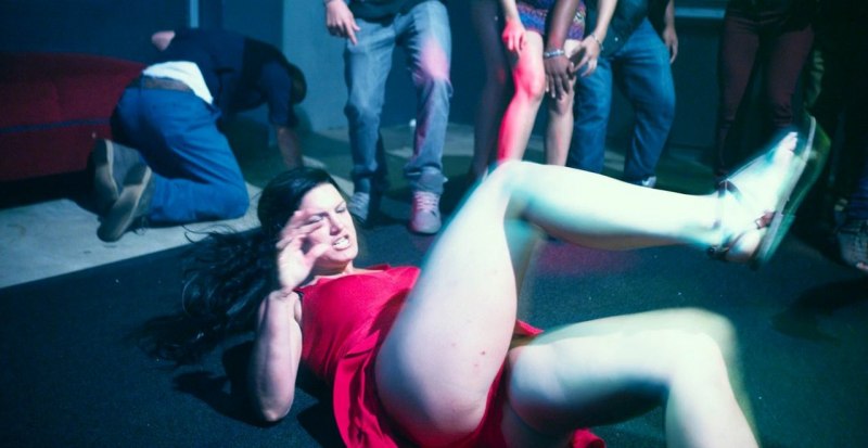 Джи́на Джой Кара́но ххх