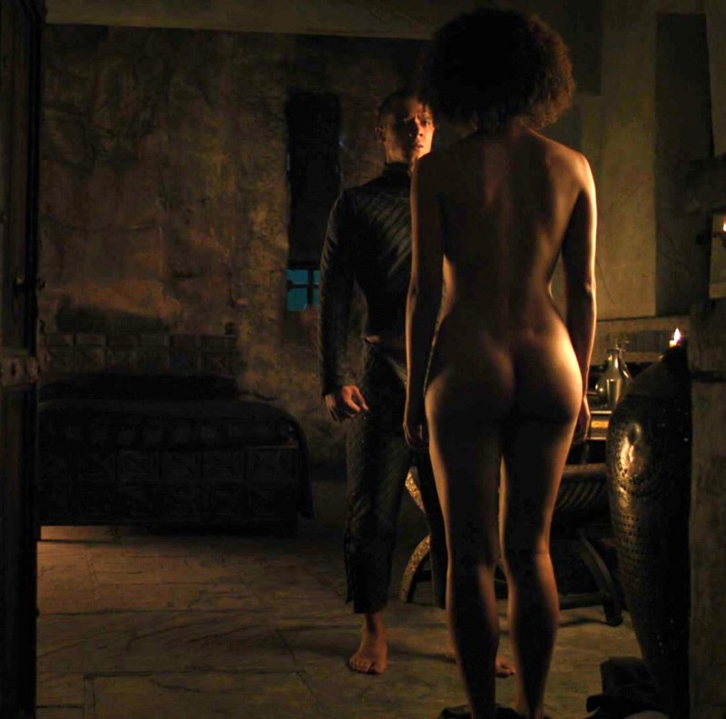 Натали Эммануэль голая