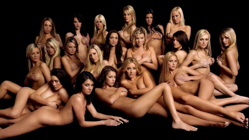 Групповая фотосессия в стиле ню