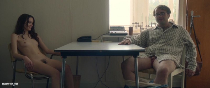 Стейси Мартин нимфоманка голая