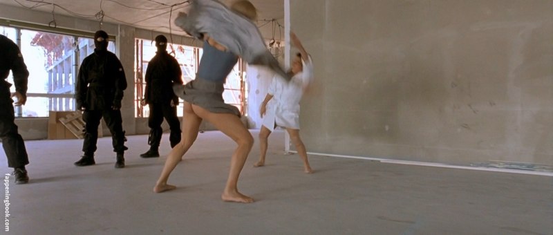 Эмма сьоберг такси 2