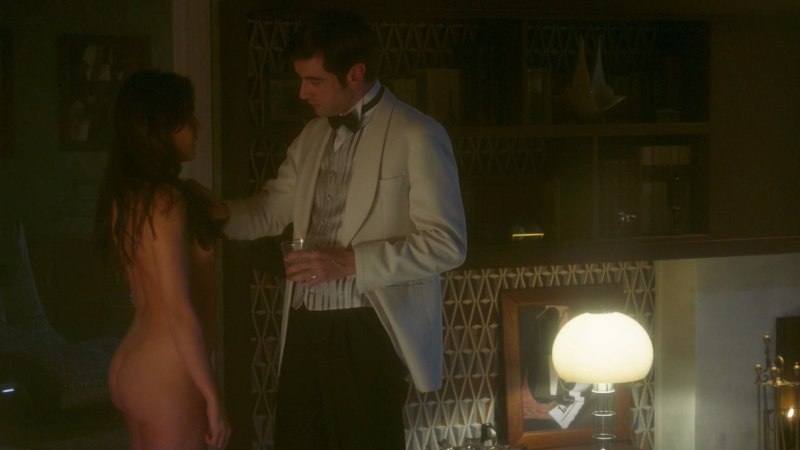 Адриана Угарте эротические сцены