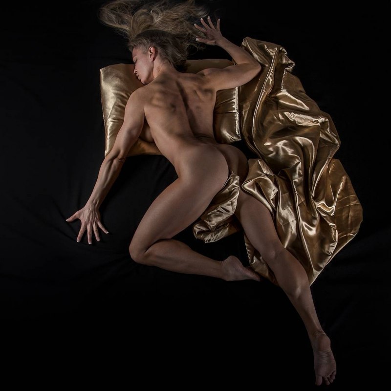 Сисястые лесби на яхте