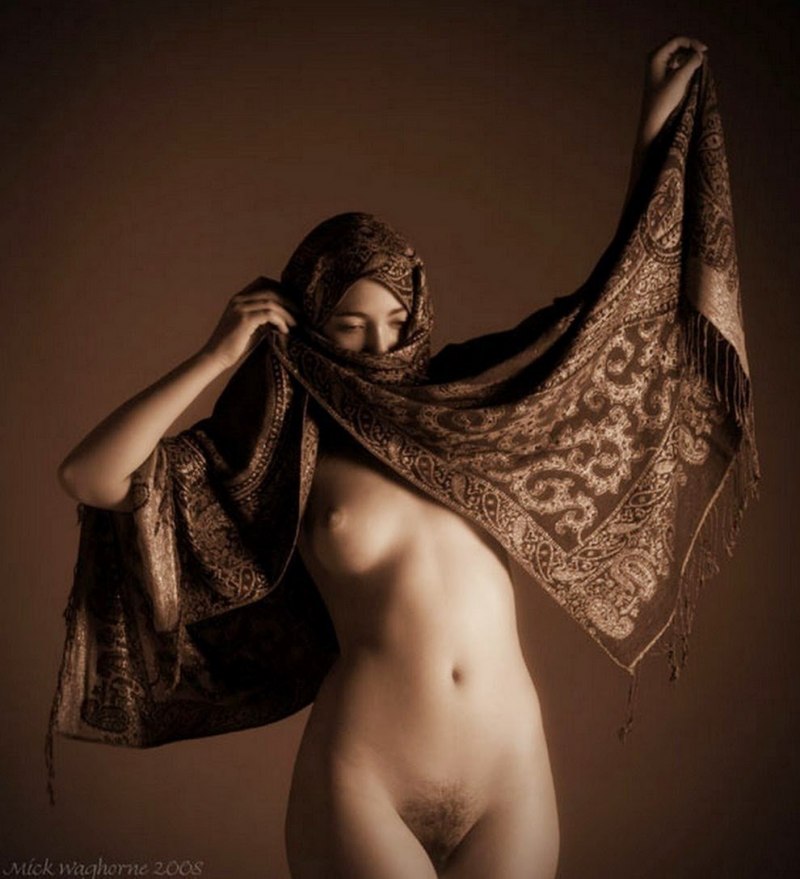 Голая Санни Леоне индианка