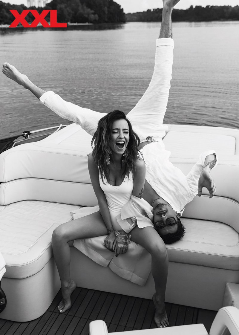 Надя Дорофеева ноги