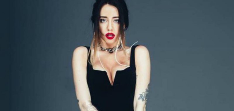 Надежда Дорофеева в бикини