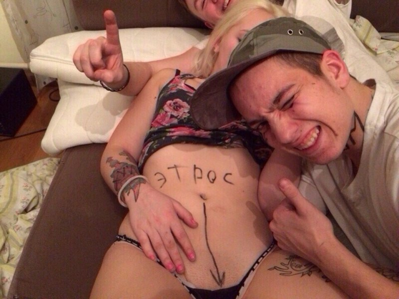 Очень много голых женщин