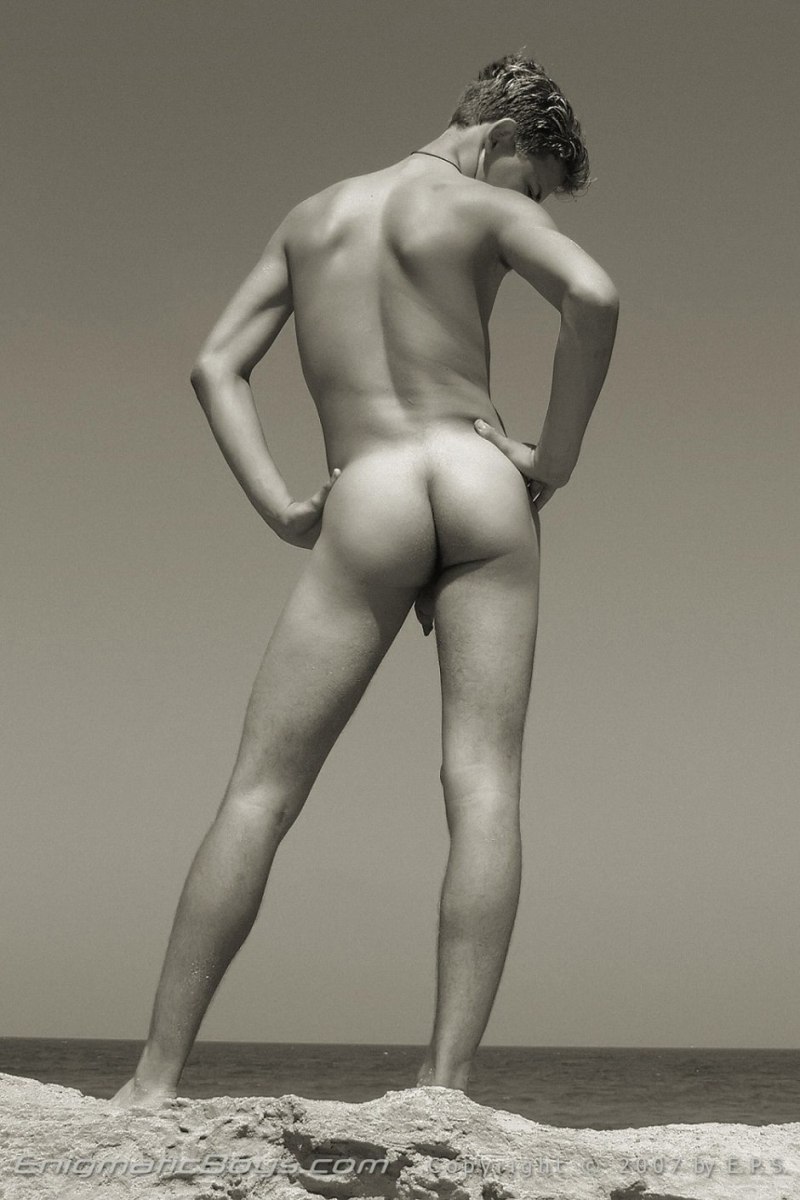 Красивые попки мальчиков