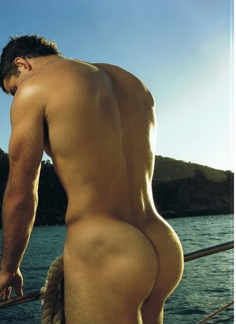 Аппетитные попки мужчин