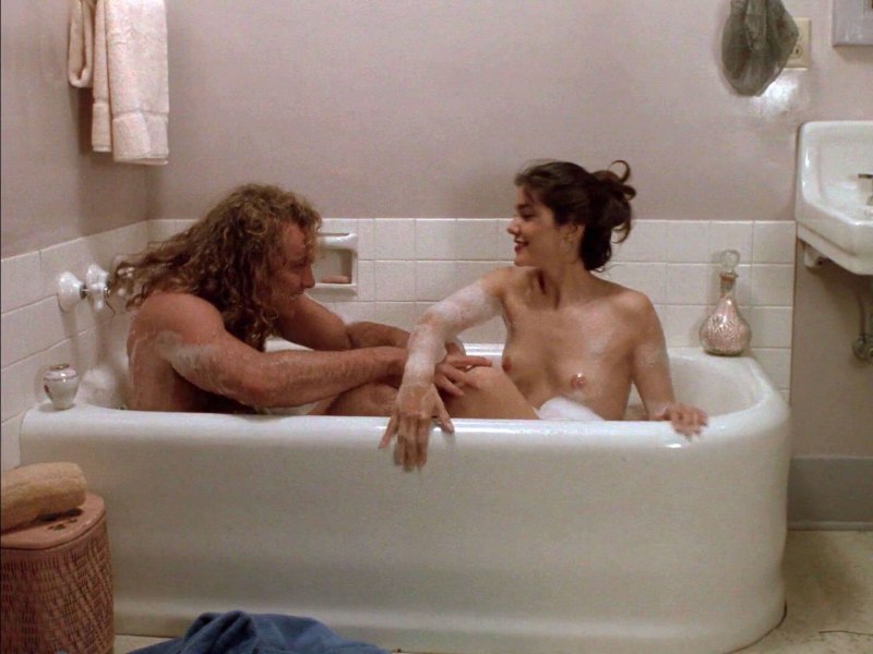 Лаура Хэрринг сиськи голая