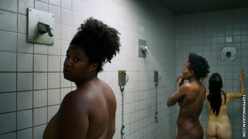 Голая Лорен Уоррен