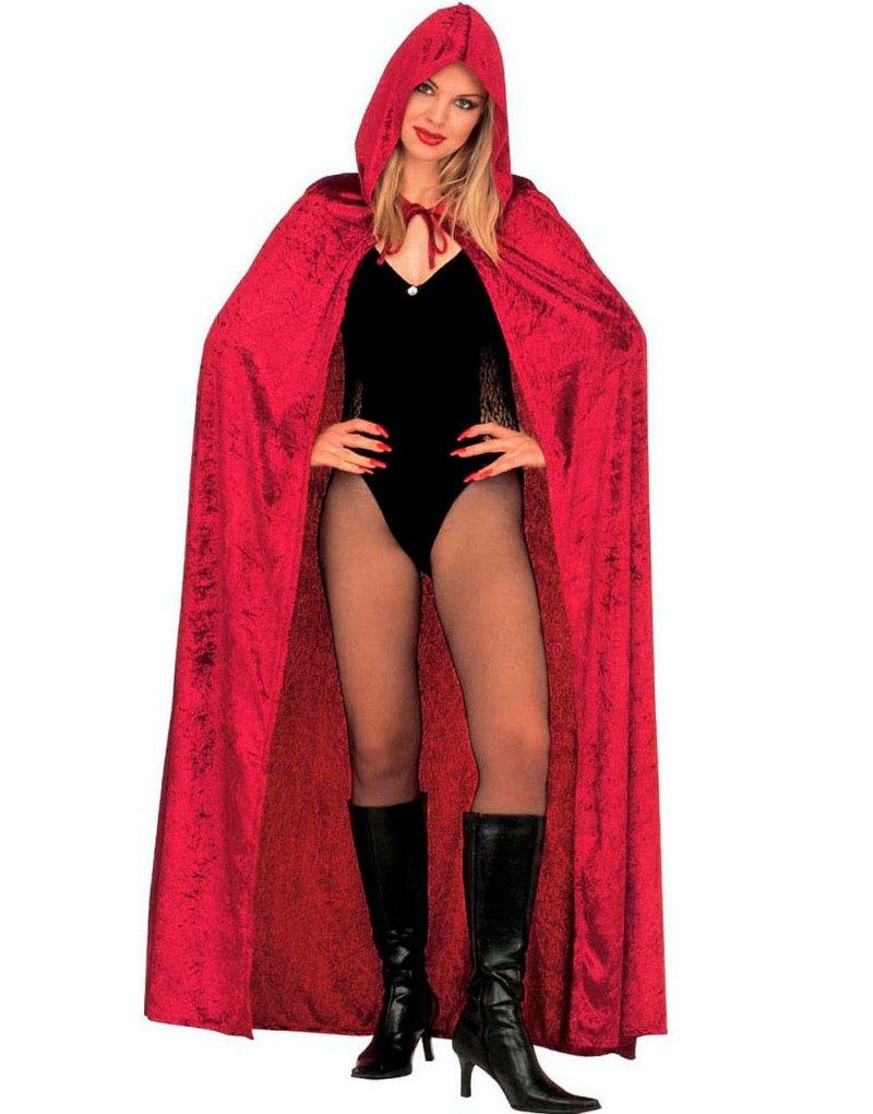 Бордовый плащ с капюшоном