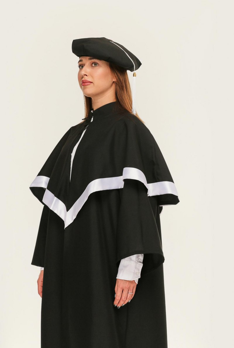 Украшенные мантии