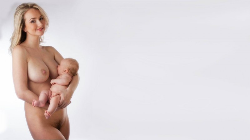 Молодые мамы с грудными сиськами
