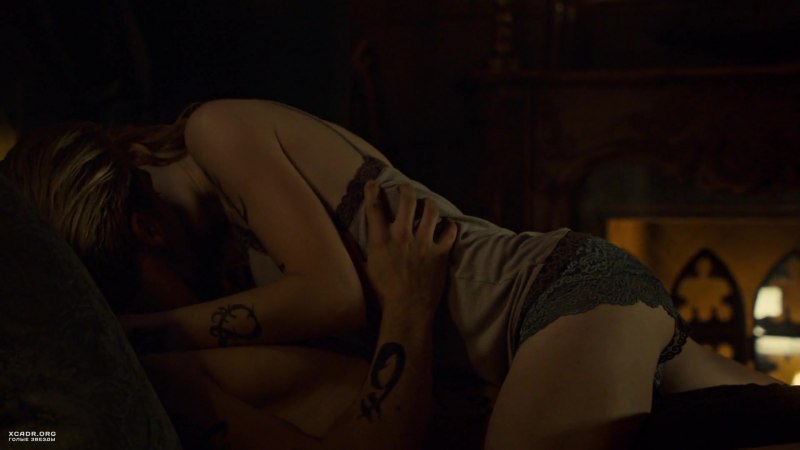 Кэтрин Хан эротические сцены