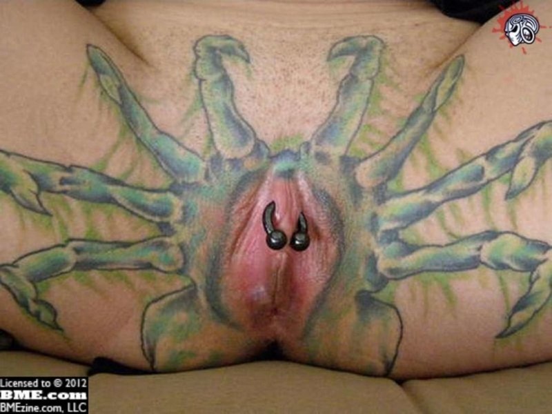 Прикольные тату на вагине