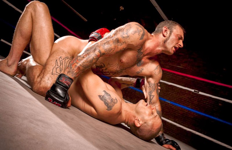 Жесткий трах с боксером