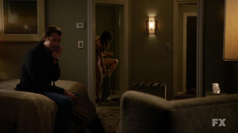 Фото голая Тиера Сковбай