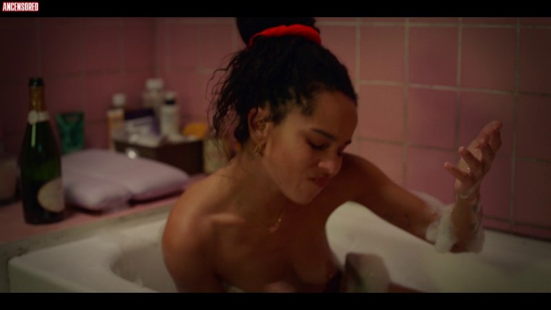 Зои Кравиц горячие gq