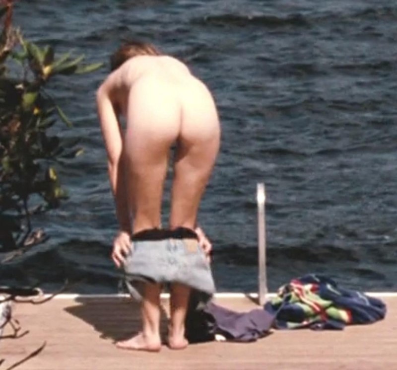 Элизабет Олсен голая в фильме Олдбой