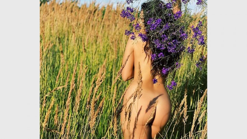 Настя Каменских обнаженка