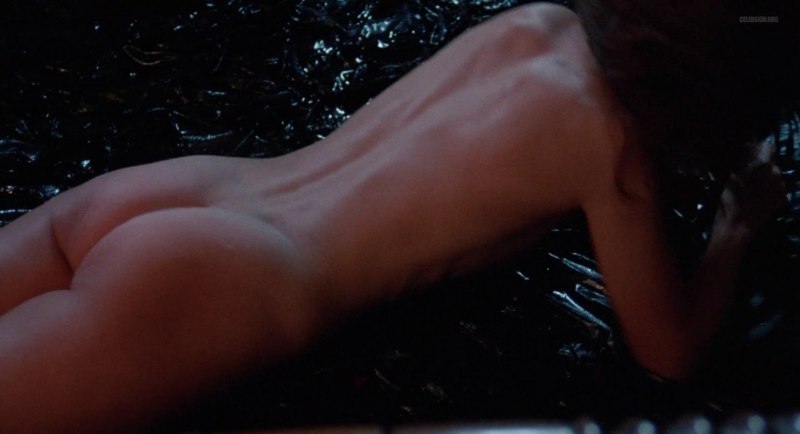 Голая Кэри Матчетт голая