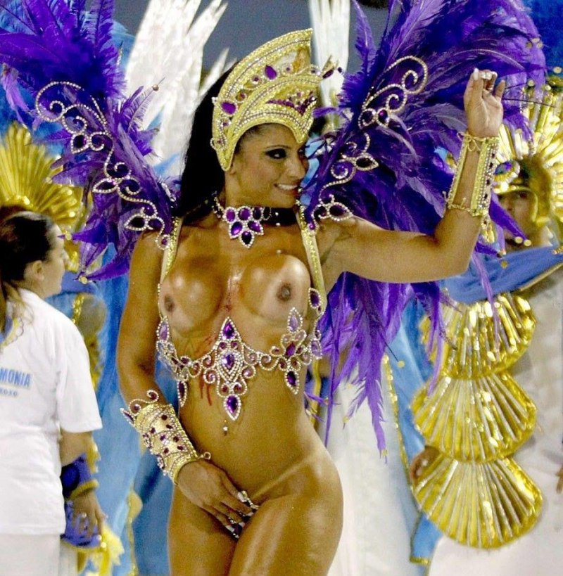 Голые бразильянки Brazilian Carnival 2020