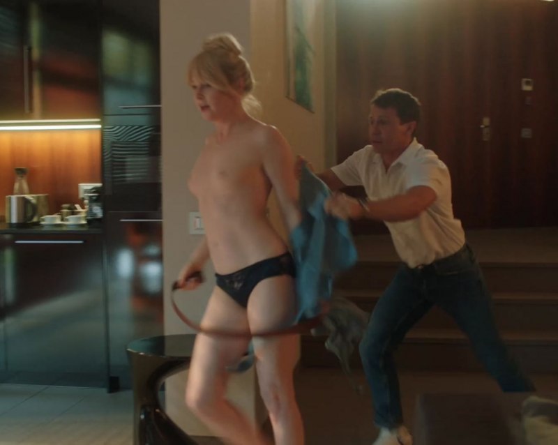 Ольга Медынич обножоную