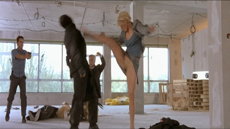 Голая Эмма сьоберг из такси