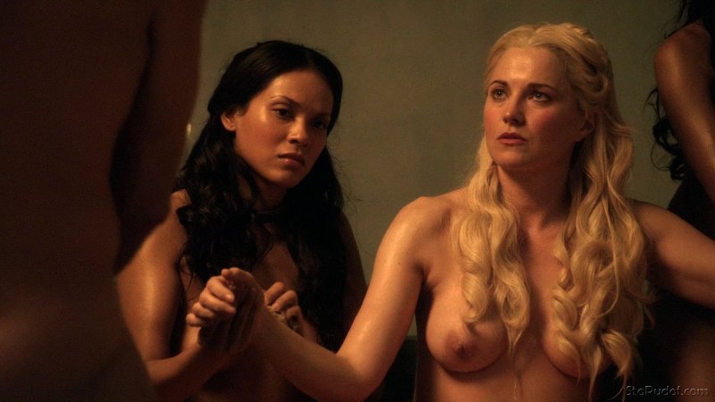 Люси Лоулесс Спартак кровь и песок nude