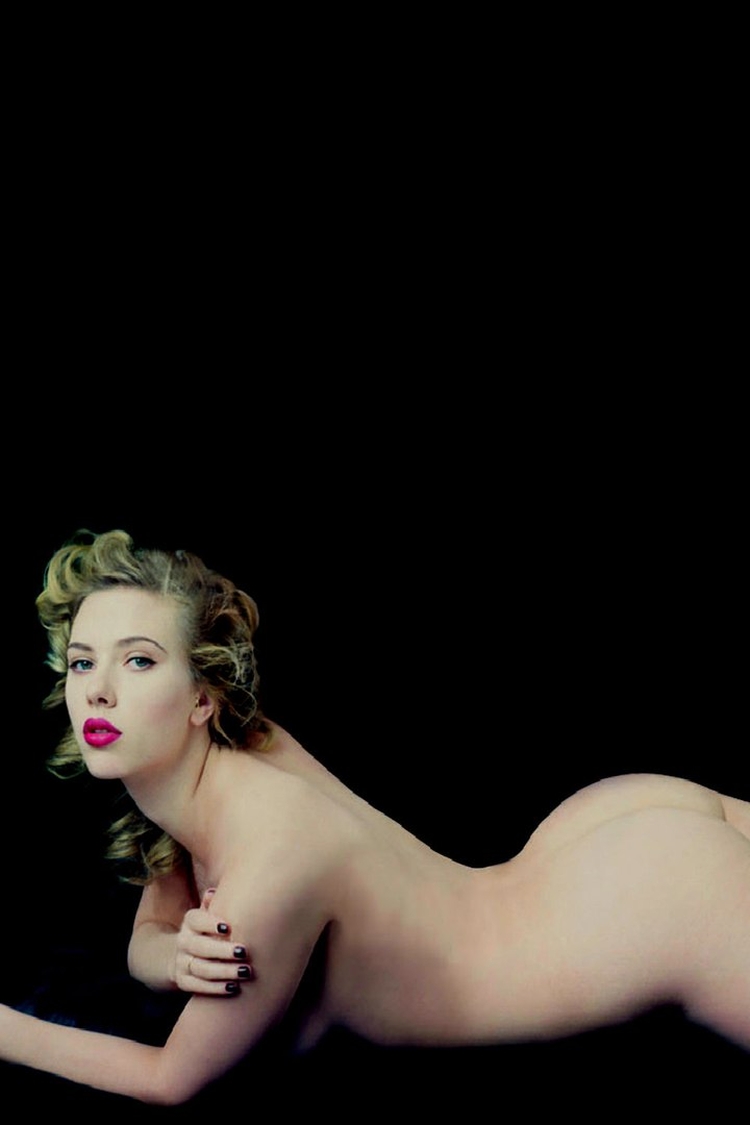 Скарлетт Йоханссон голая