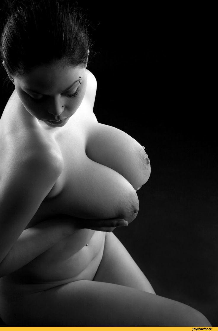 Художественное ню большая грудь