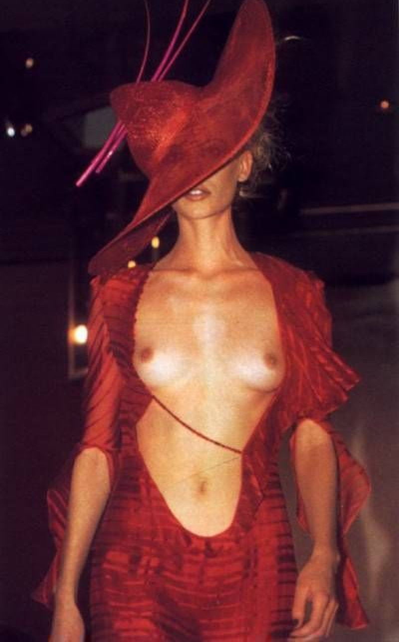 Интимные фото Кайли Миноуг